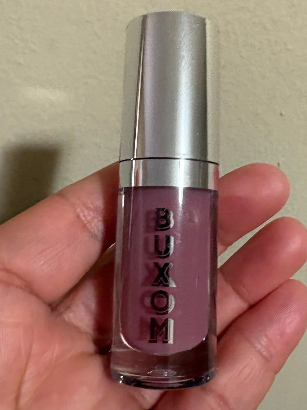 Buxom Full-On Plumping Lip Oil - DOLLY Brand New Never Used.